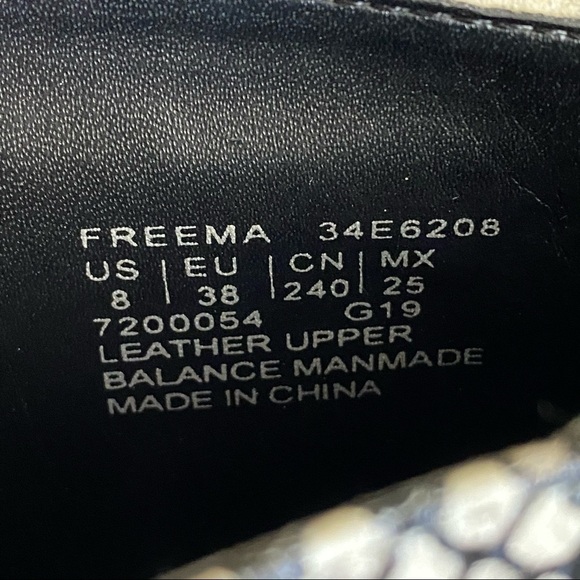 Calvin Klein Freema Two Tone‎ Snakeskin Leather Bootie Size 8 Women - Picture 10 of 10